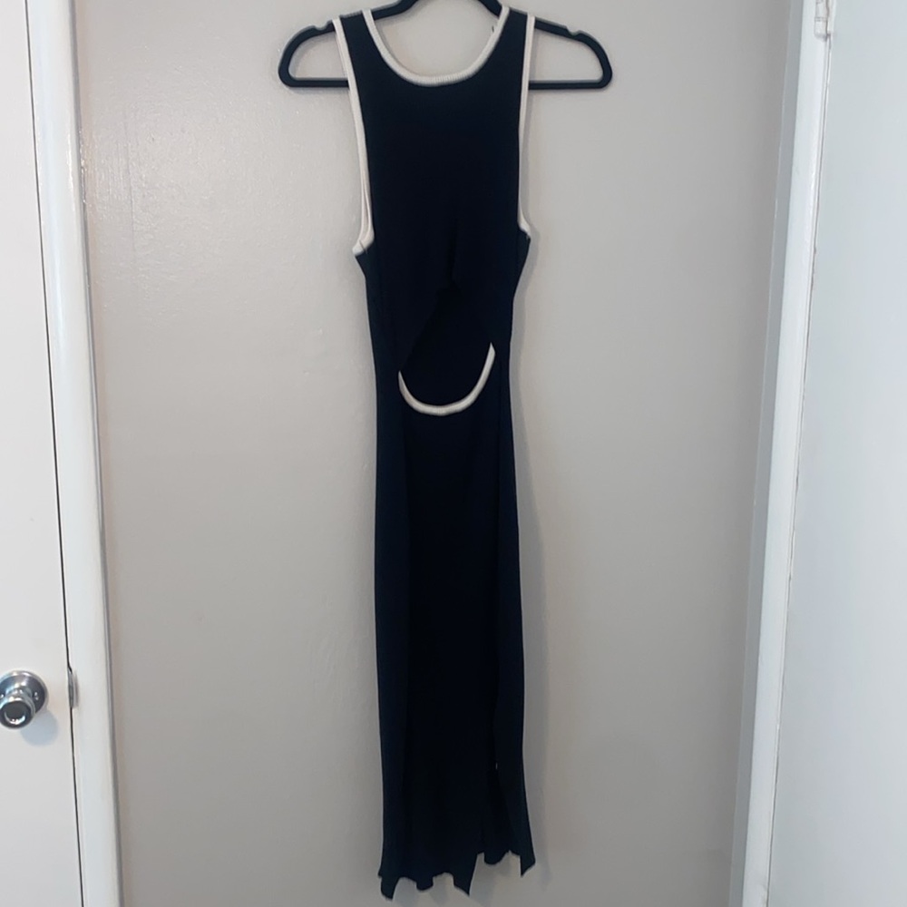 Women's Cutout Crew Neck Sleeveless Tank Slit Ribbed Bodycon Midi Dress - Picture 3 of 5